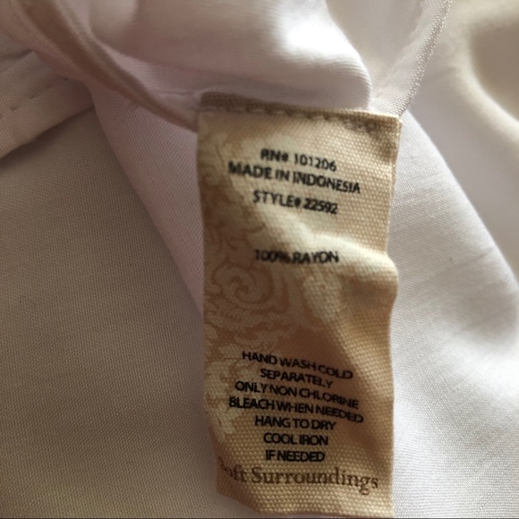Soft Surroundings Half Moon Bay Embroidered Button Down Shirt Top S - Picture 8 of 8